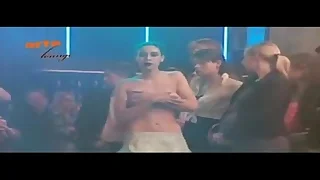 Self-bondage Dasniya Sommer